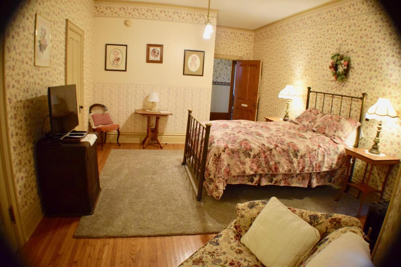 The Hancock House Bed & Breakfast Inn Dubuque Luaran gambar