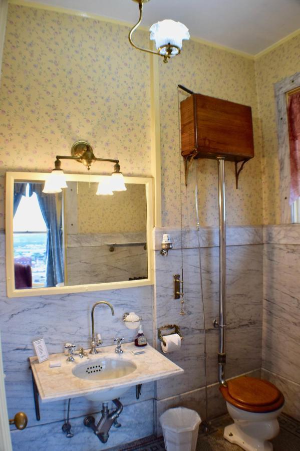 The Hancock House Bed & Breakfast Inn Dubuque Luaran gambar