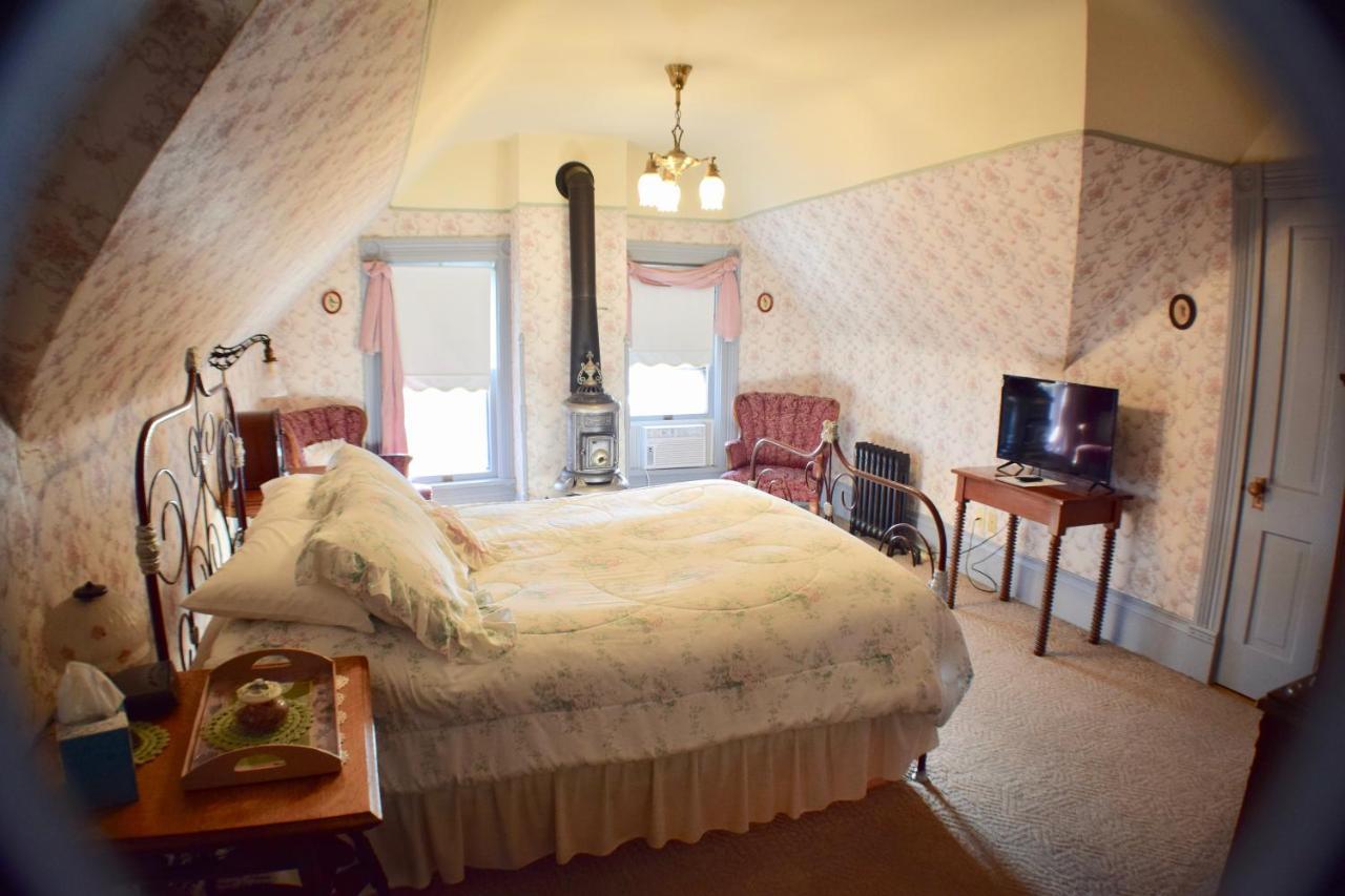 The Hancock House Bed & Breakfast Inn Dubuque Luaran gambar