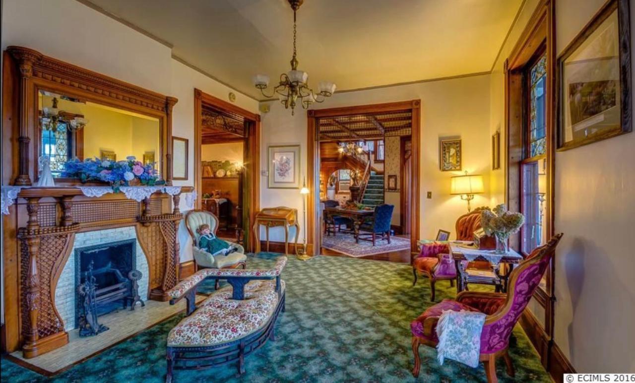 The Hancock House Bed & Breakfast Inn Dubuque Luaran gambar